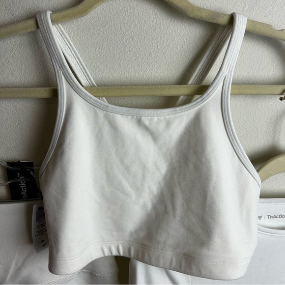 NWT TnAction Aritizia 3-piece set size: M - Picture 2 of 12